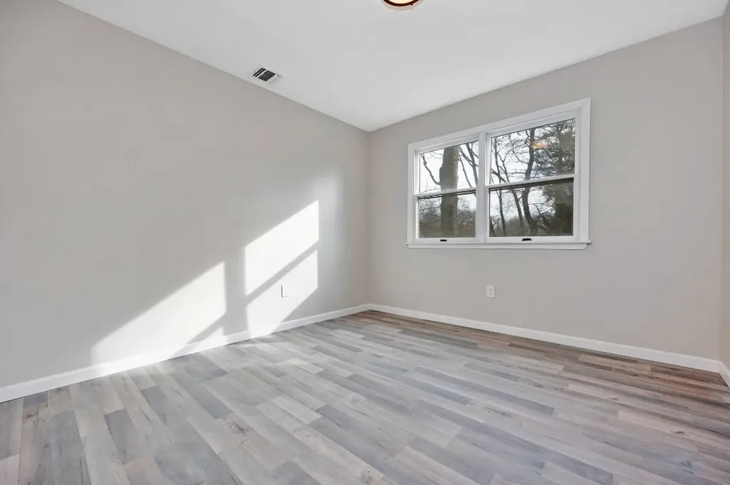 139 Brooksite Drive Smithtown NY 11787