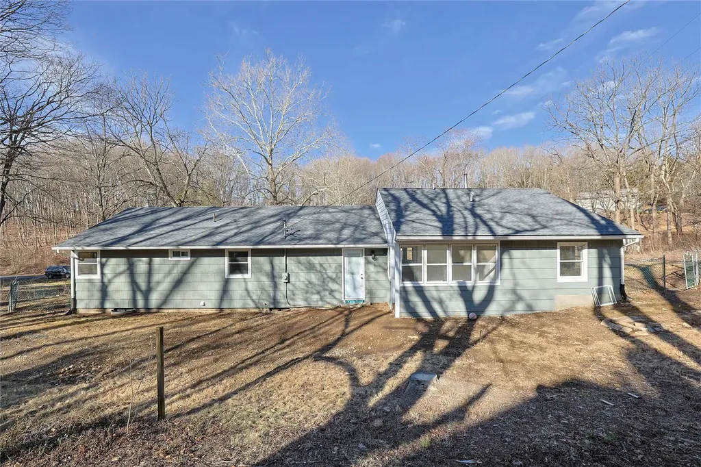 10 Rogers Road Hyde Park NY 12538