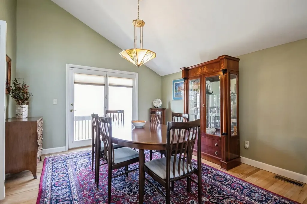 14 Stonehedge Drive Poughkeepsie NY 12603