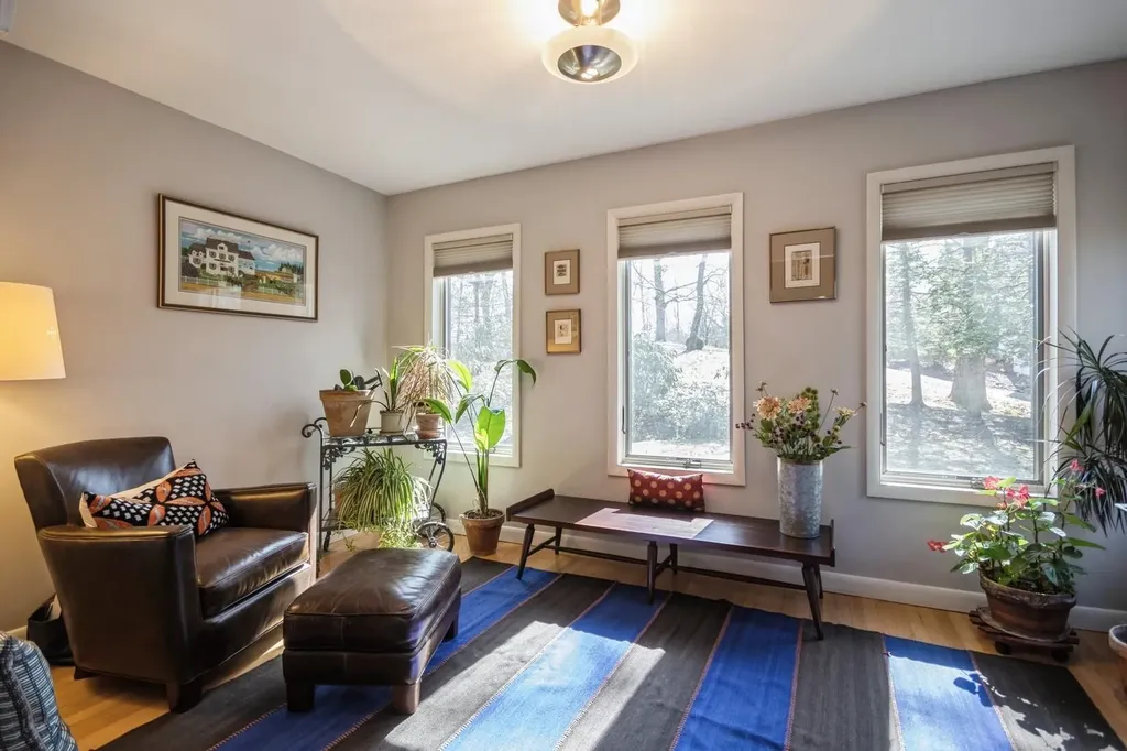 14 Stonehedge Drive Poughkeepsie NY 12603