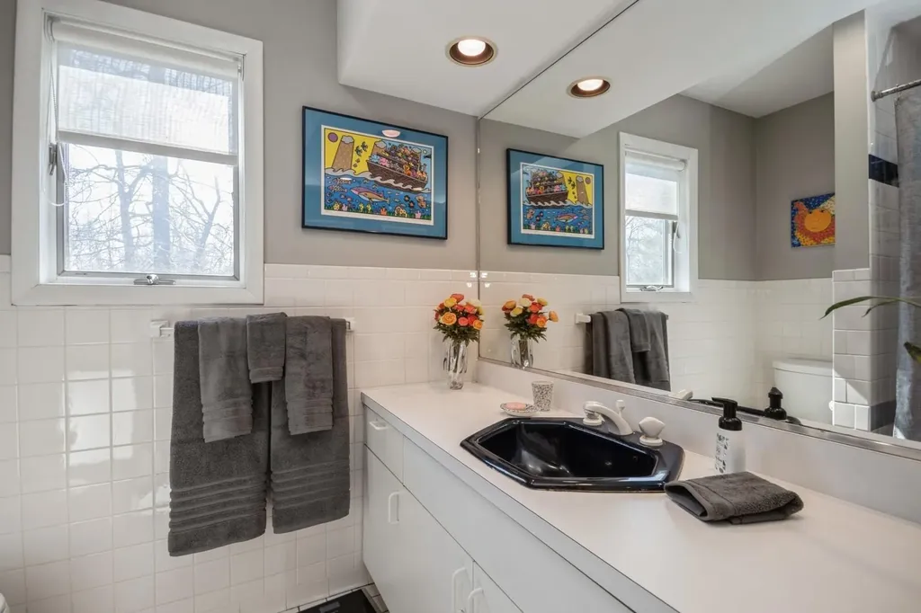 14 Stonehedge Drive Poughkeepsie NY 12603