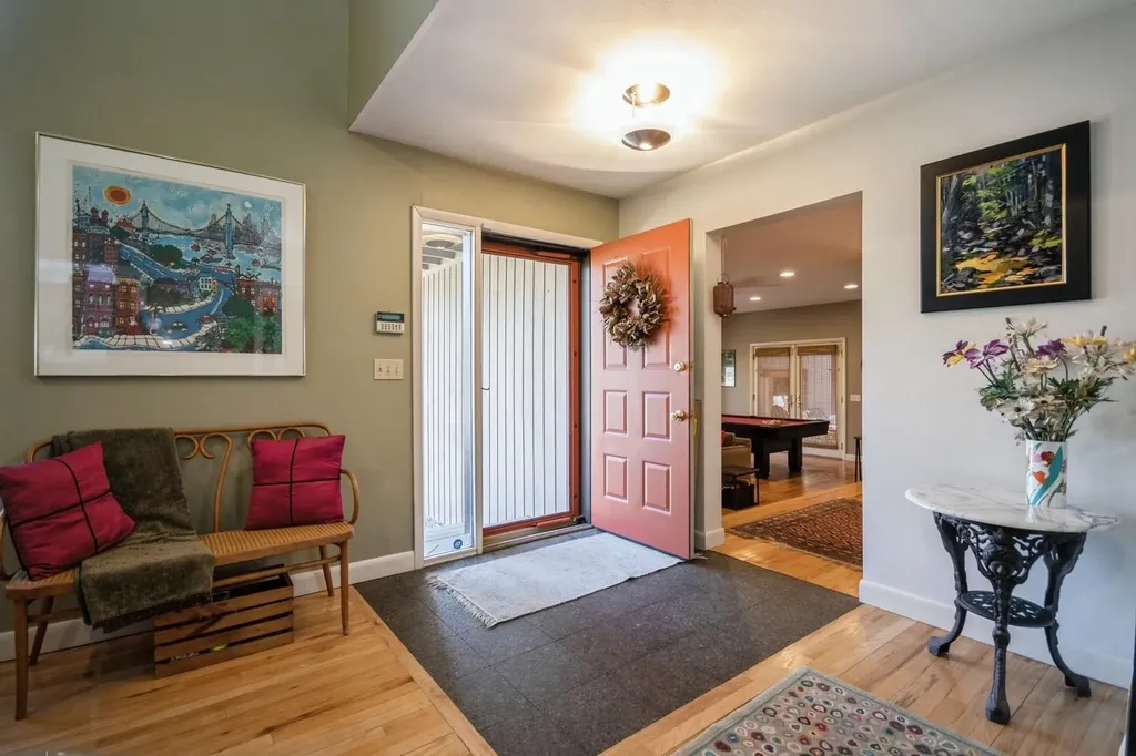 14 Stonehedge Drive Poughkeepsie NY 12603