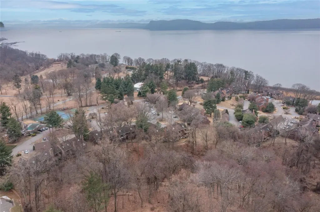 1010 Eagle Bay Drive Ossining NY 10562