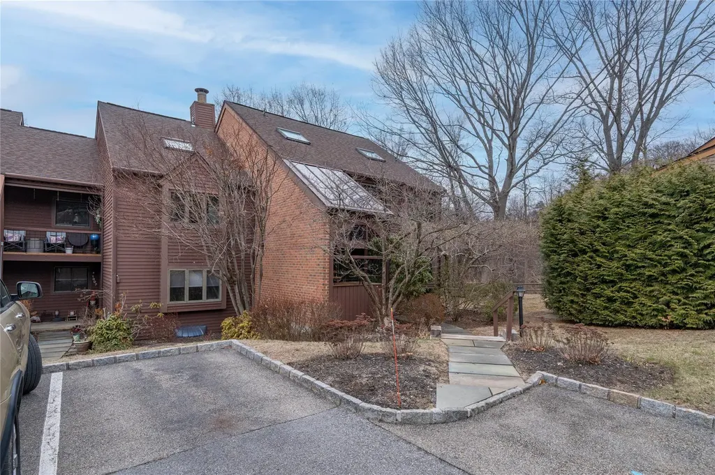 1010 Eagle Bay Drive Ossining NY 10562