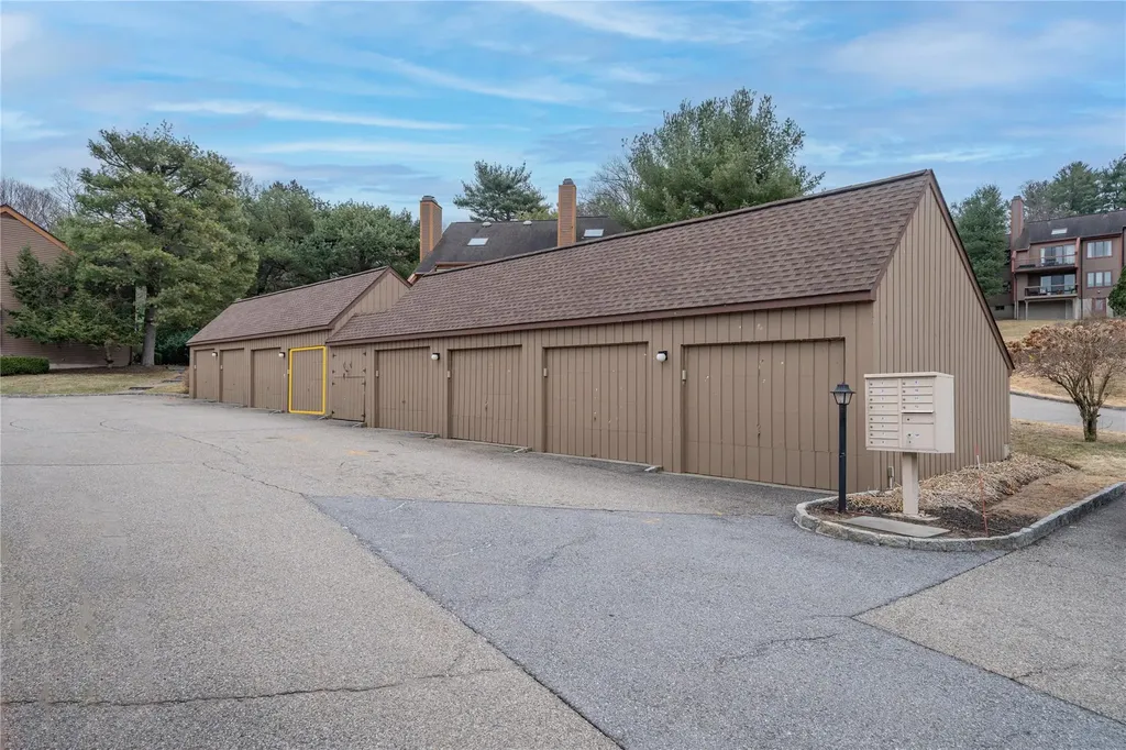 1010 Eagle Bay Drive Ossining NY 10562