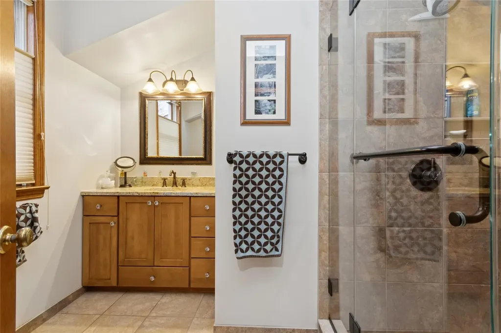 1 Loren Drive Poughkeepsie NY 12603