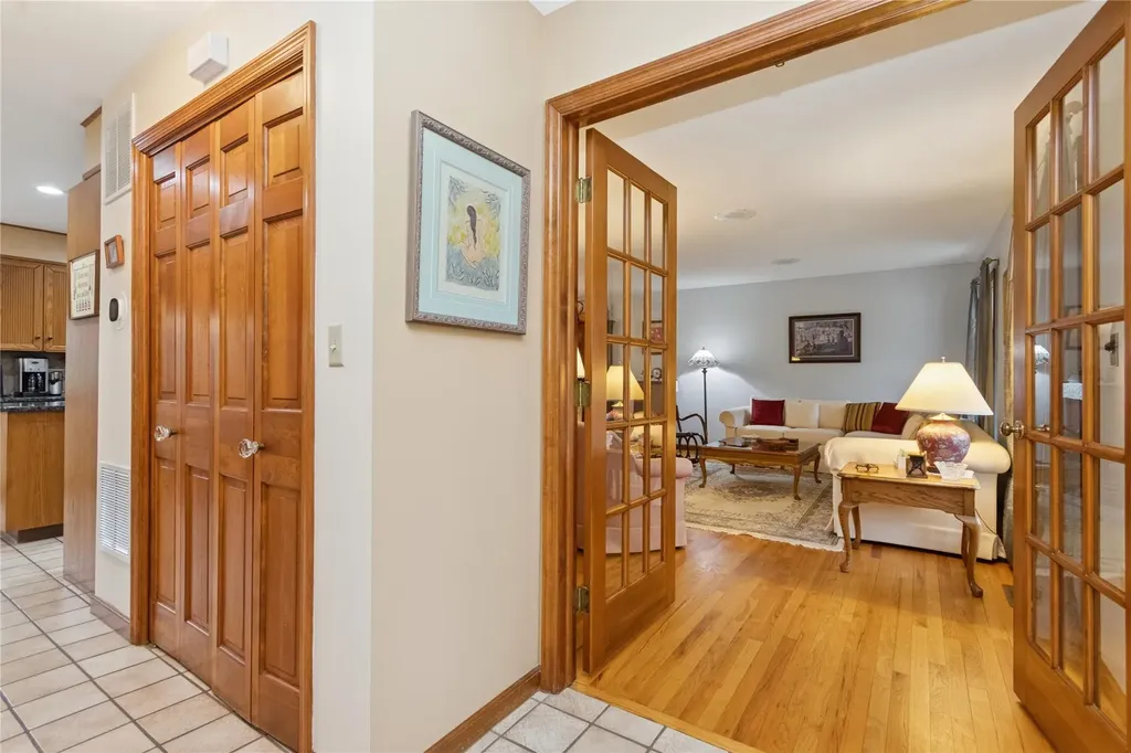 1 Loren Drive Poughkeepsie NY 12603