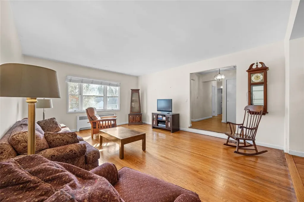11 Beverly Road White Plains NY 10605