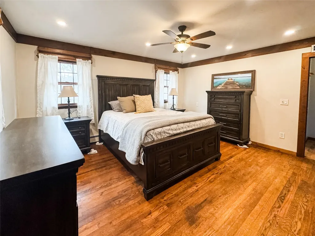 36 Mill Road Calverton NY 11933
