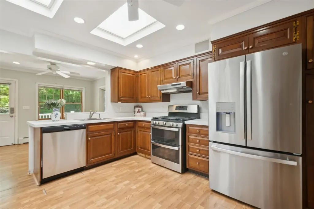 45 Richbell Road White Plains NY 10605