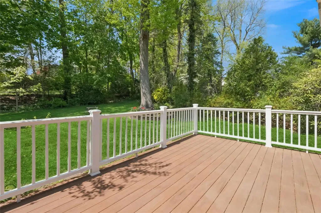 45 Richbell Road White Plains NY 10605