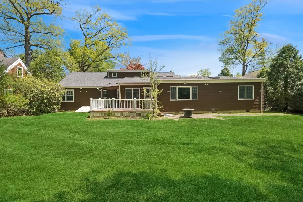 45 Richbell Road White Plains NY 10605