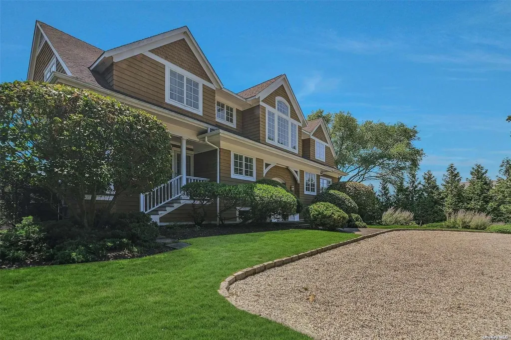 905 Willis Creek Drive Mattituck NY 11952