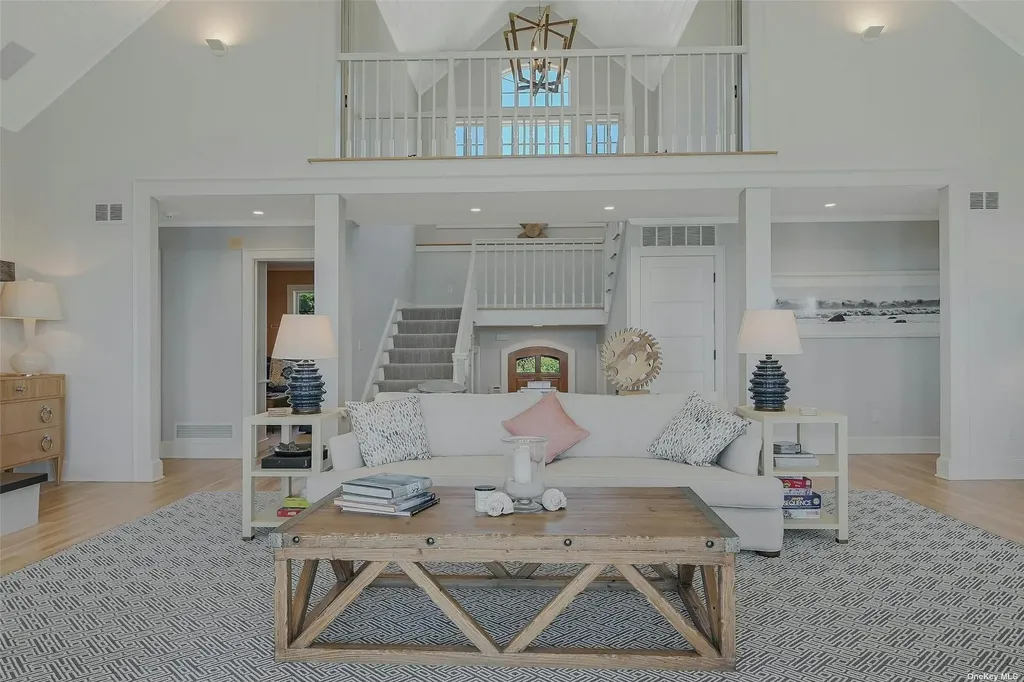 905 Willis Creek Drive Mattituck NY 11952