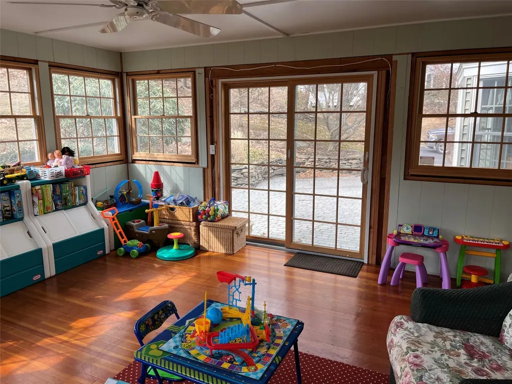 12 Marten Drive West Nyack NY 10994