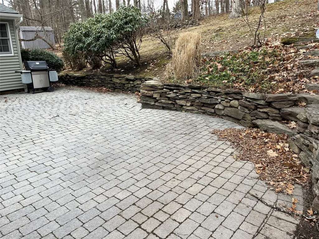 12 Marten Drive West Nyack NY 10994