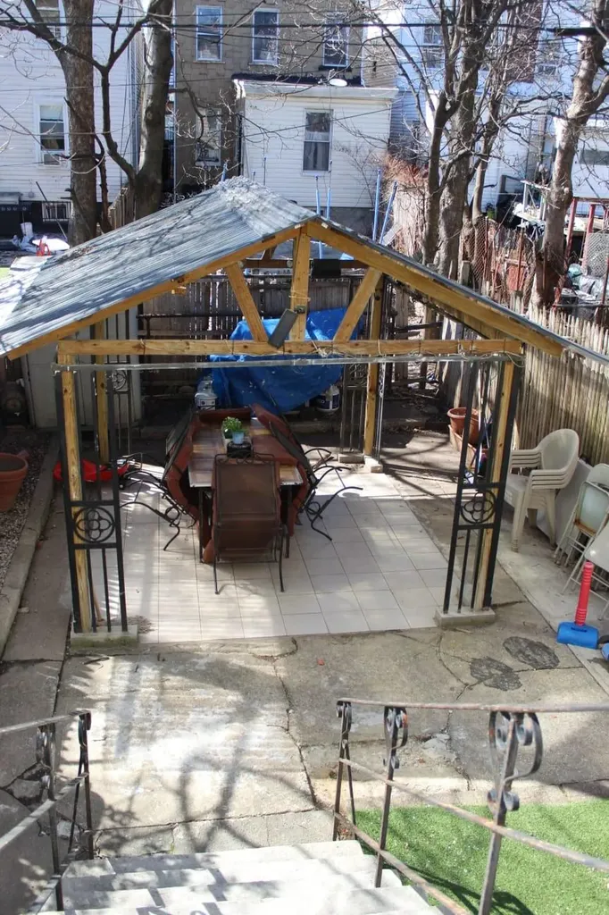 120 Shepherd Avenue Brooklyn NY 11208