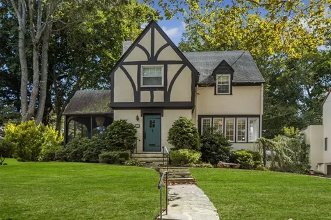 31 Vernon Parkway Mount Vernon NY 10552