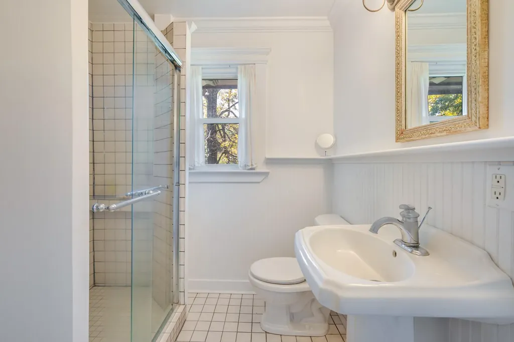 384 Old West Point Road W Garrison NY 10524