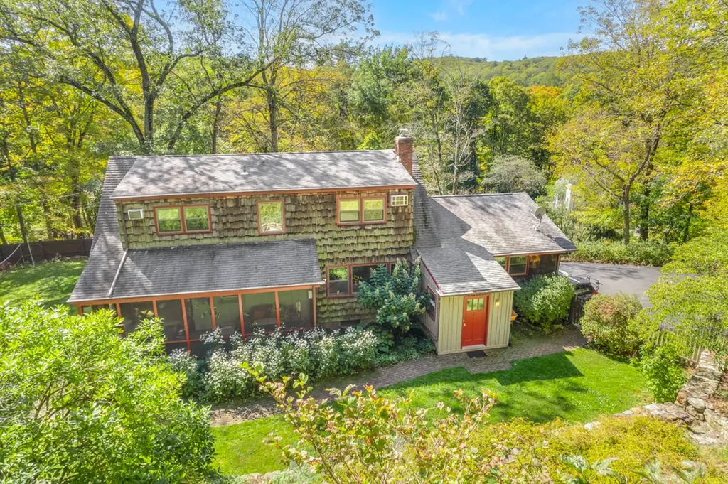 384 Old West Point Road W Garrison NY 10524