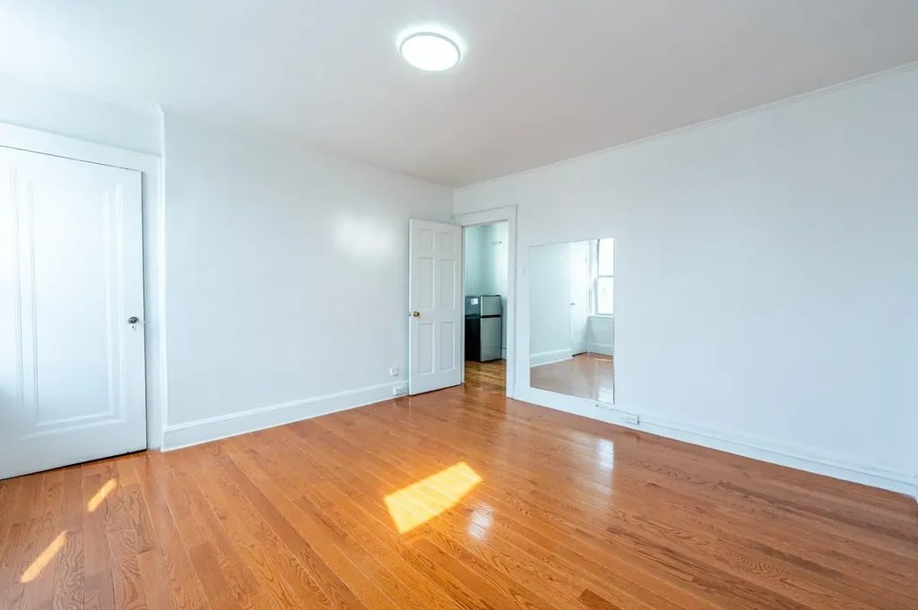1736 Jarvis Avenue Bronx NY 10461
