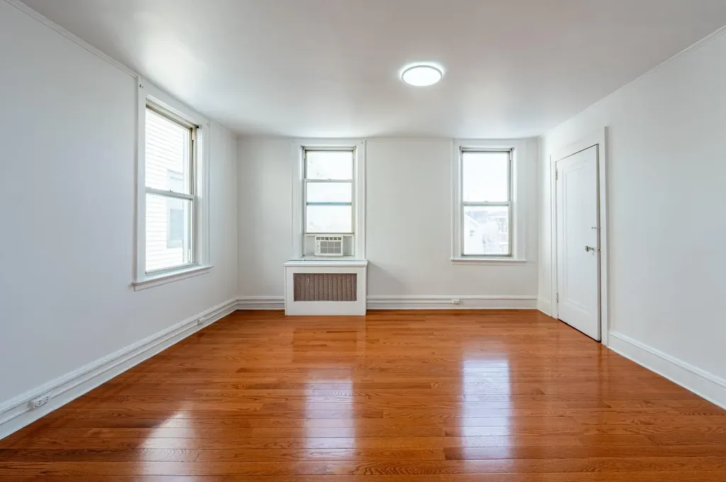 1736 Jarvis Avenue Bronx NY 10461