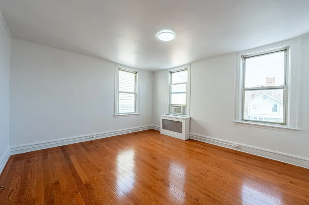 1736 Jarvis Avenue Bronx NY 10461