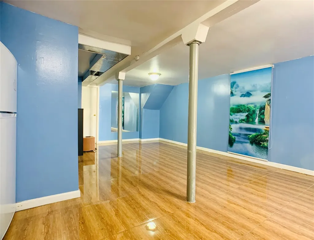 1736 Jarvis Avenue Bronx NY 10461