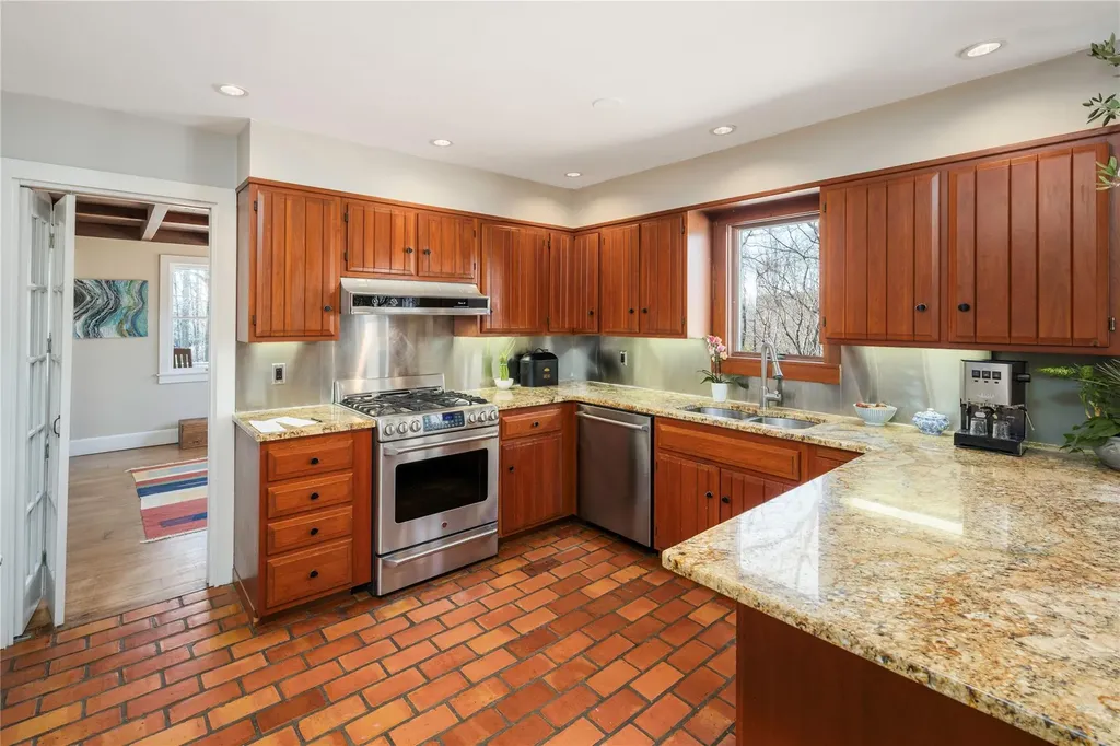 30 Garrison Woods Road Garrison NY 10524