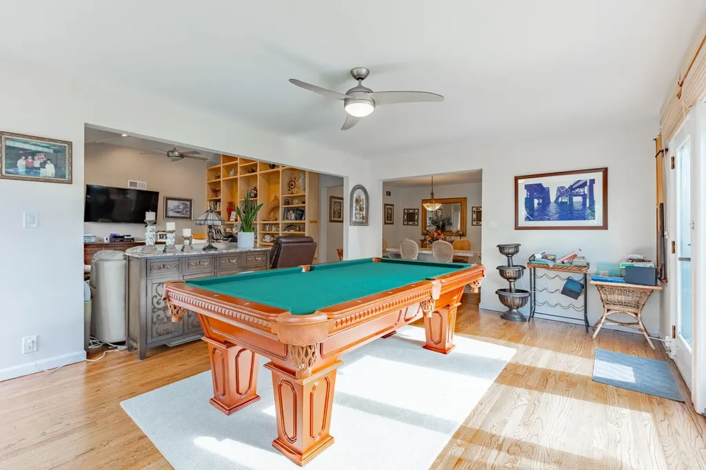 70 West Lane Bay Shore NY 11706