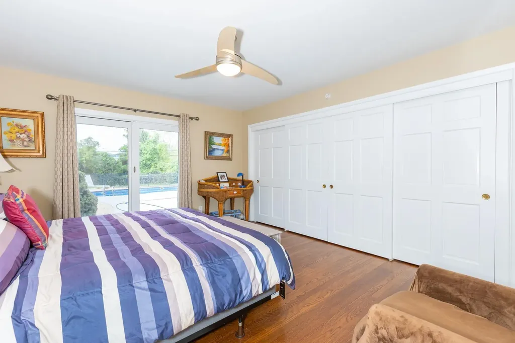 70 West Lane Bay Shore NY 11706