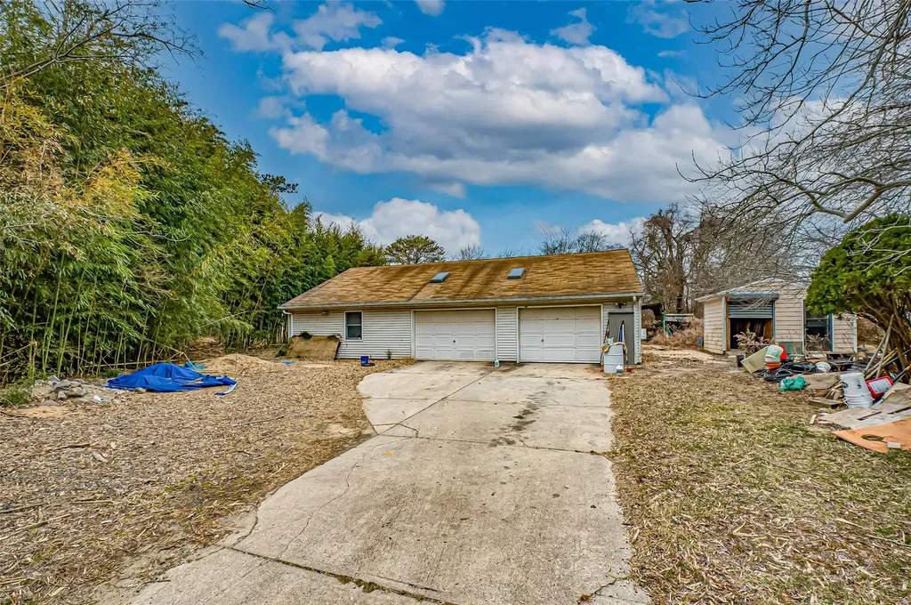 34 Hemlock Drive Mastic Beach NY 11951