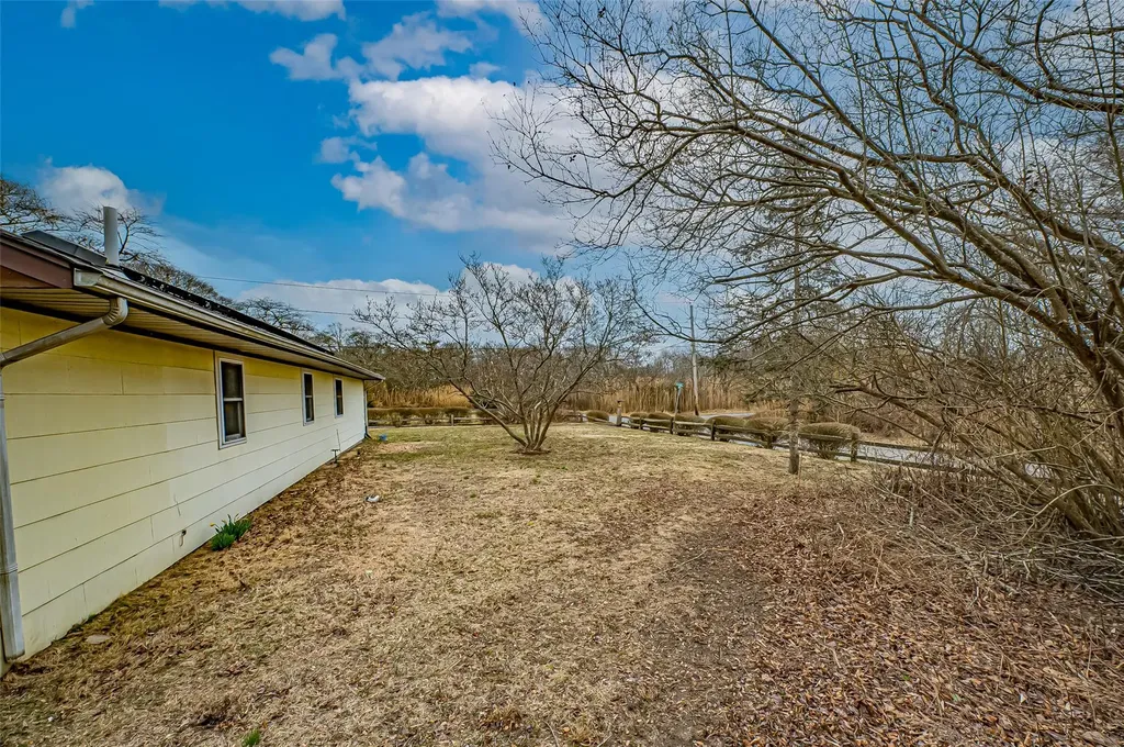 34 Hemlock Drive Mastic Beach NY 11951