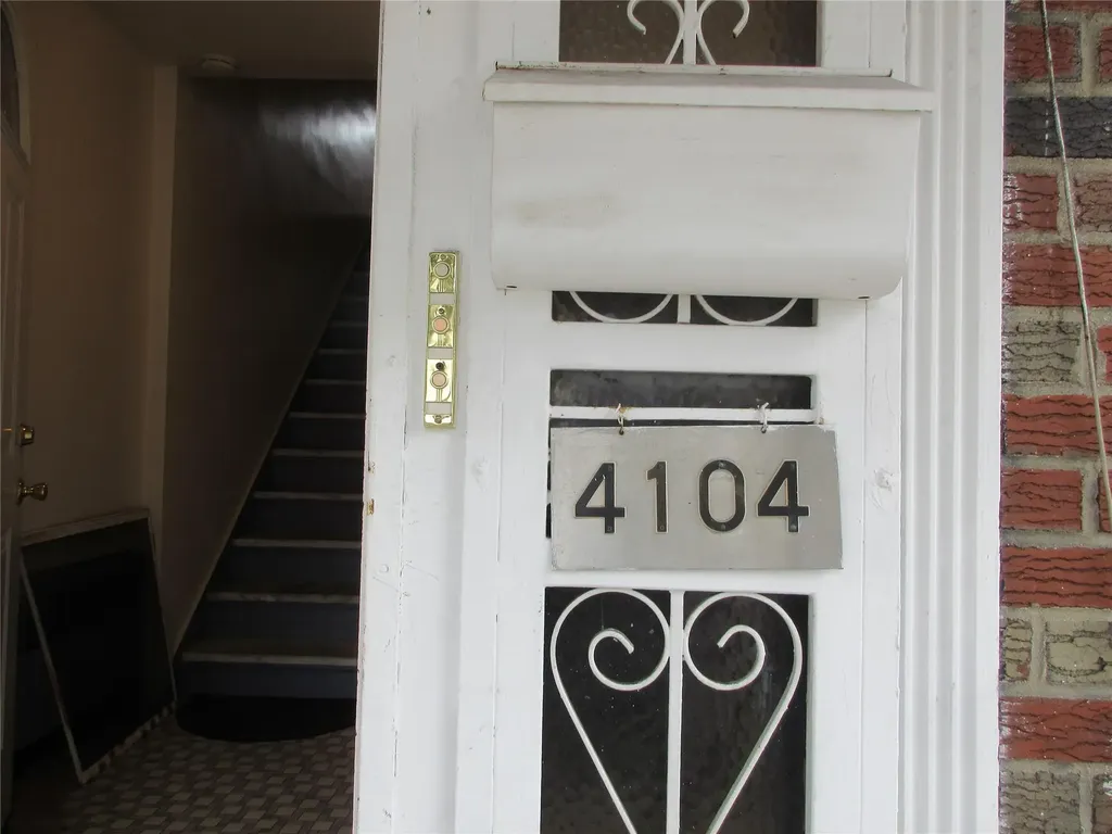 4104 Digney Avenue Bronx NY 10466
