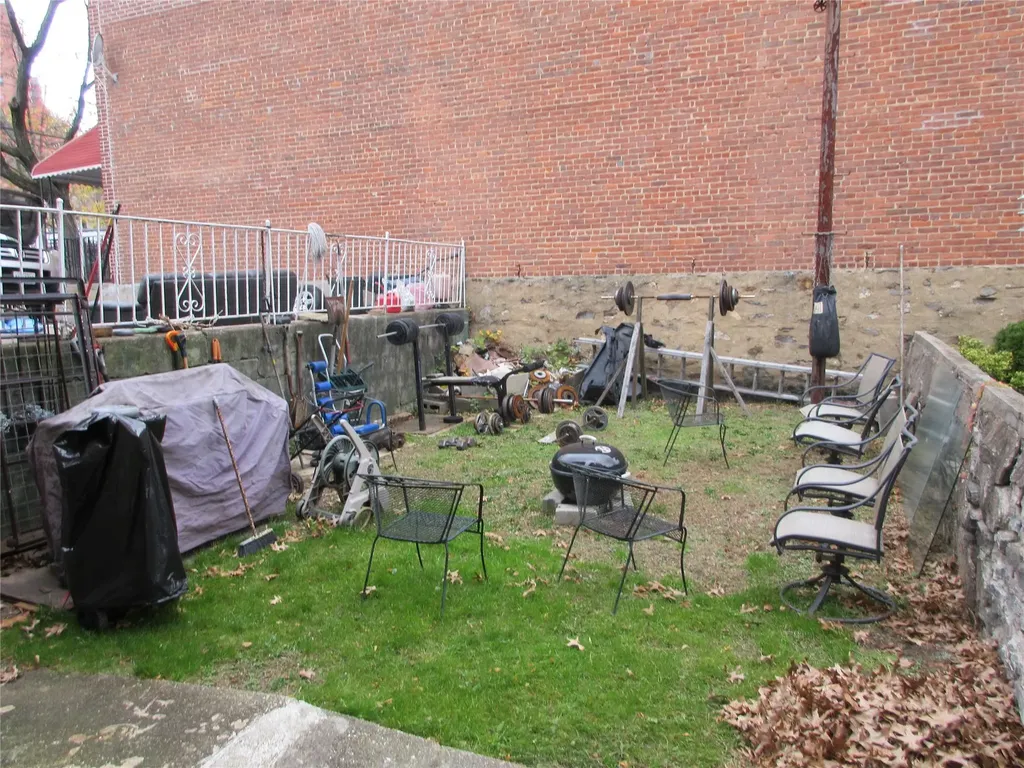 4104 Digney Avenue Bronx NY 10466