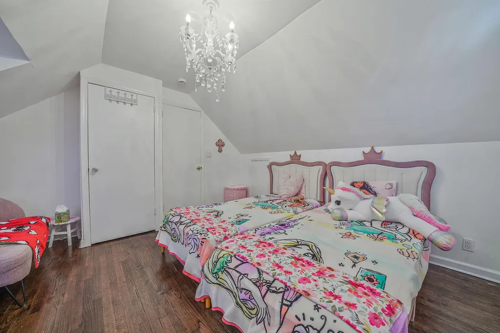 412 Foxhurst Road Oceanside NY 11572