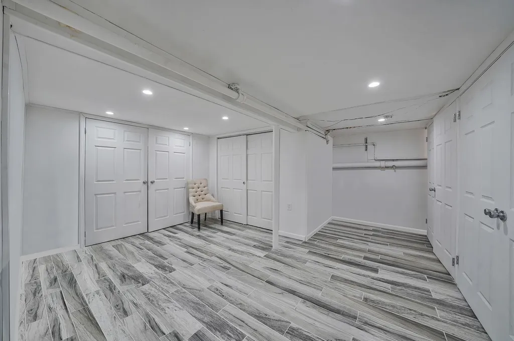 412 Foxhurst Road Oceanside NY 11572