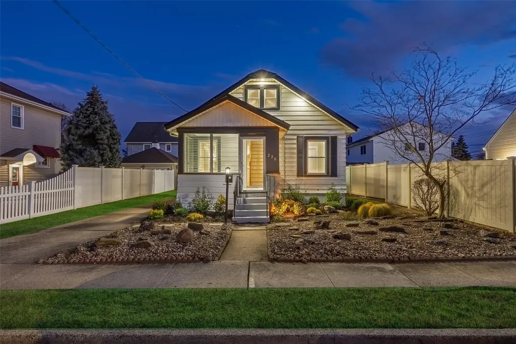 230 Oceanside Parkway Oceanside NY 11572