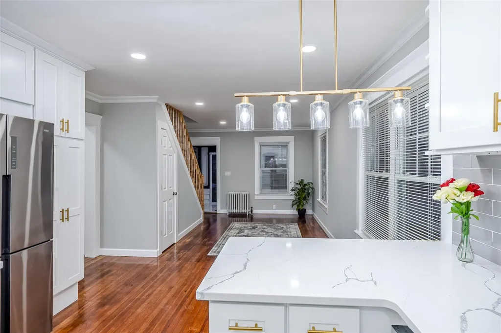 230 Oceanside Parkway Oceanside NY 11572