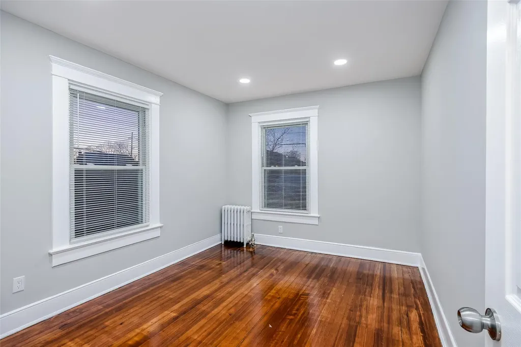 230 Oceanside Parkway Oceanside NY 11572