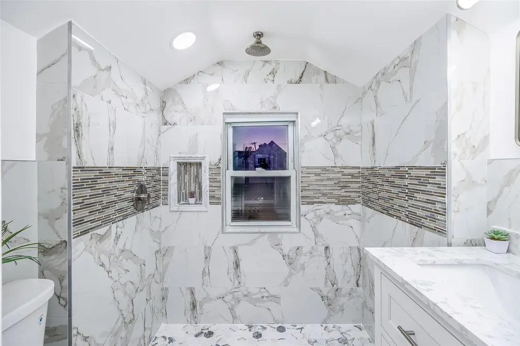 230 Oceanside Parkway Oceanside NY 11572