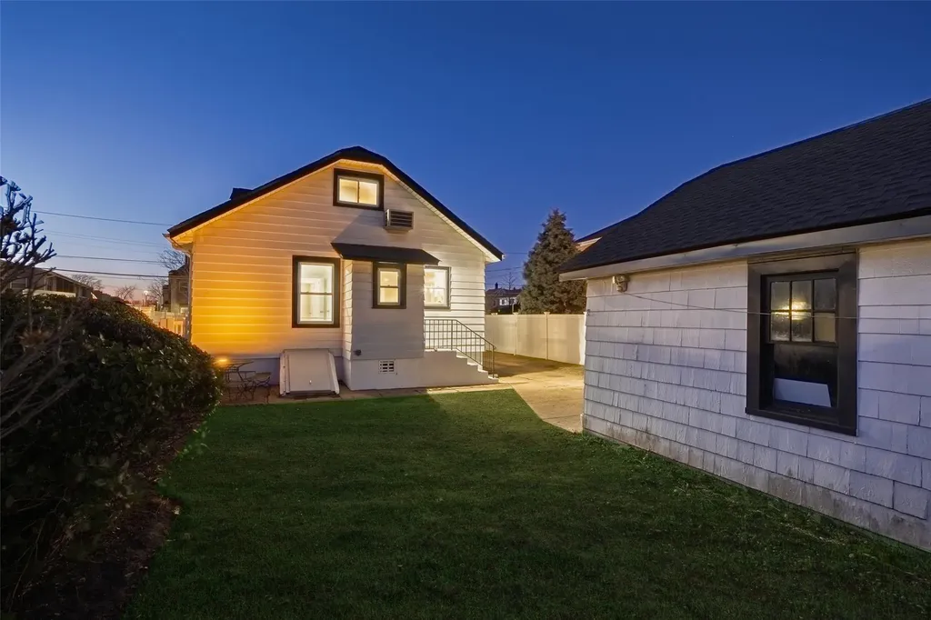 230 Oceanside Parkway Oceanside NY 11572