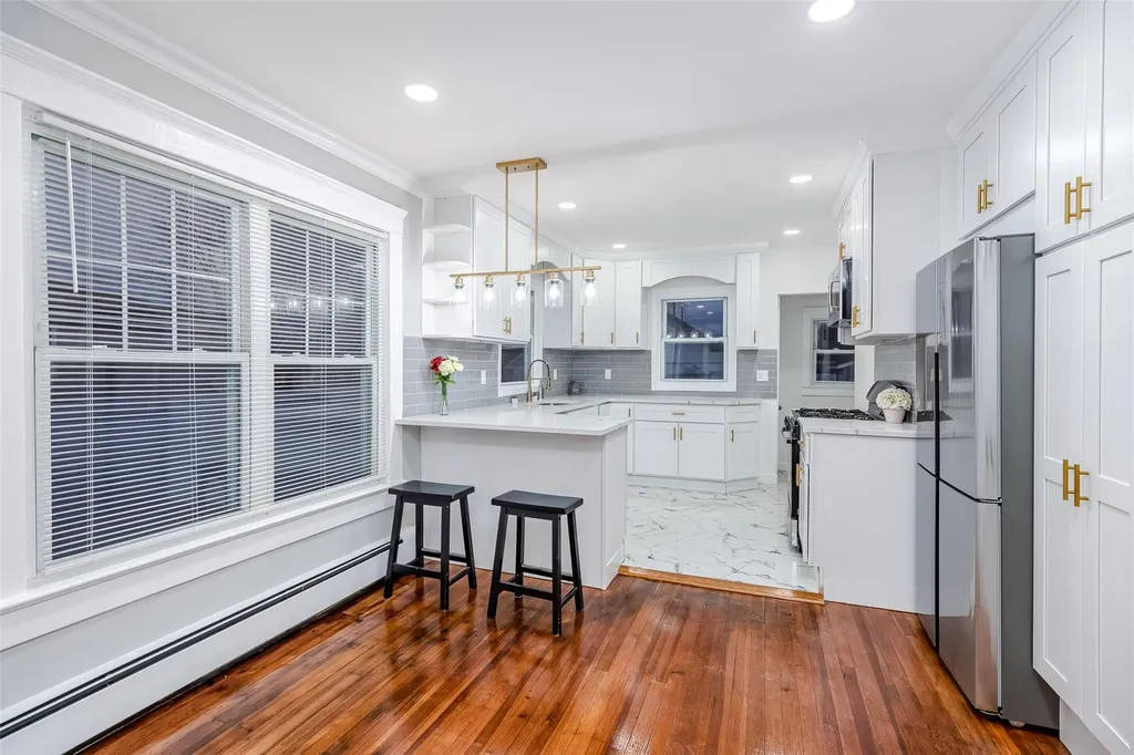 230 Oceanside Parkway Oceanside NY 11572