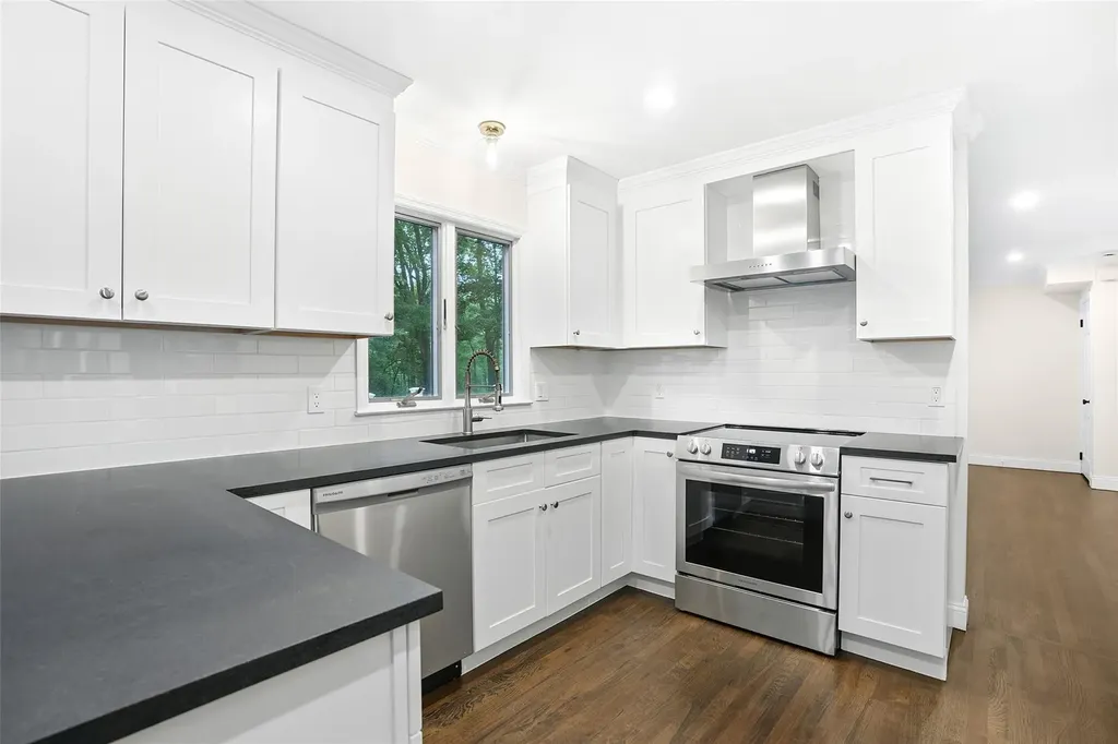 38 Appleby Drive Bedford NY 10506
