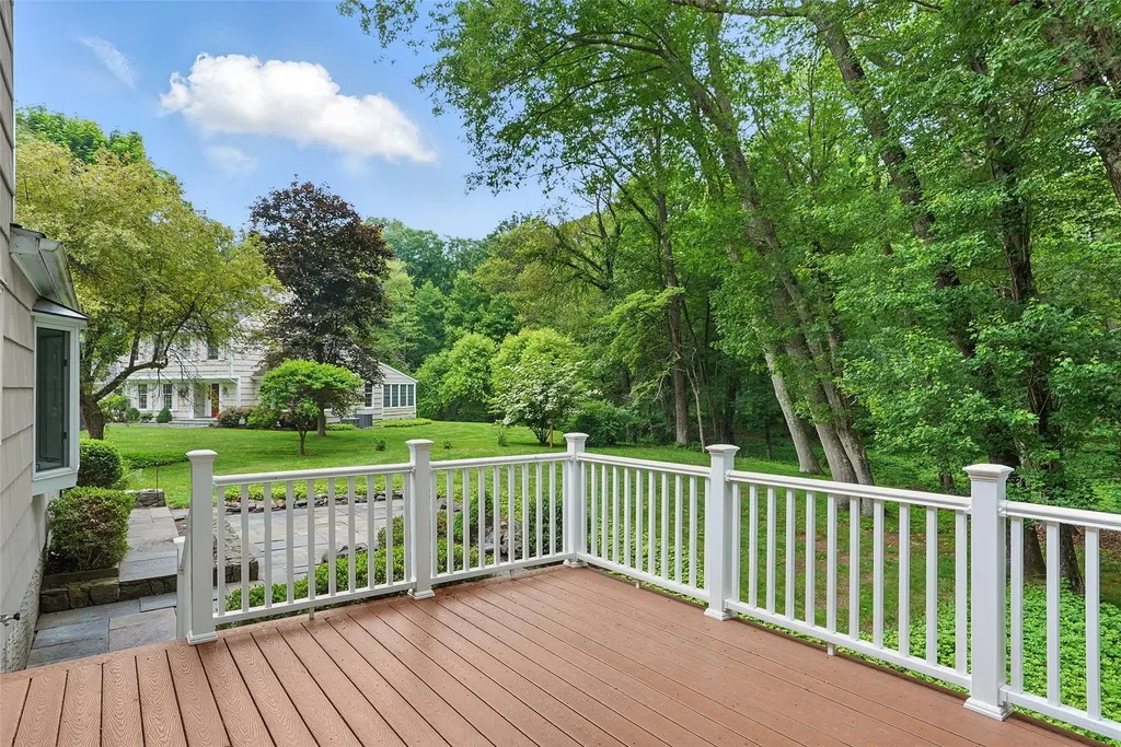 38 Appleby Drive Bedford NY 10506