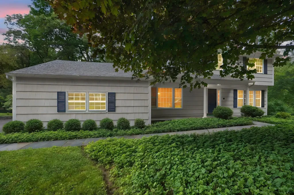 38 Appleby Drive Bedford NY 10506