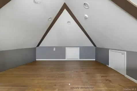 35 Jackson Avenue W Babylon NY 11702