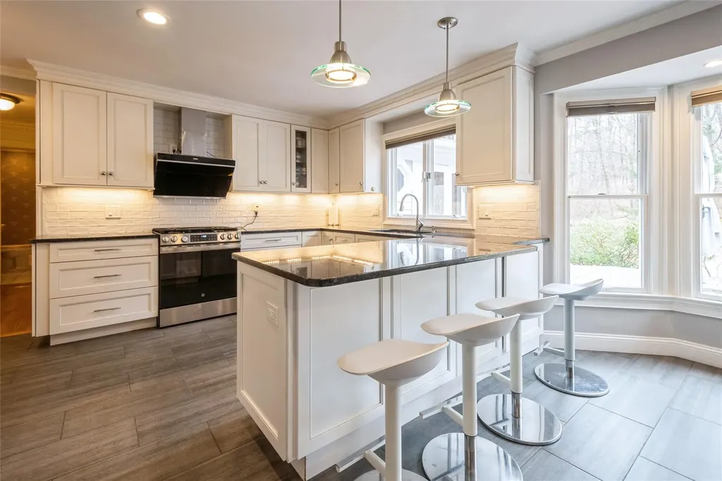 70 Indian Hill Road Mount Kisco NY 10549