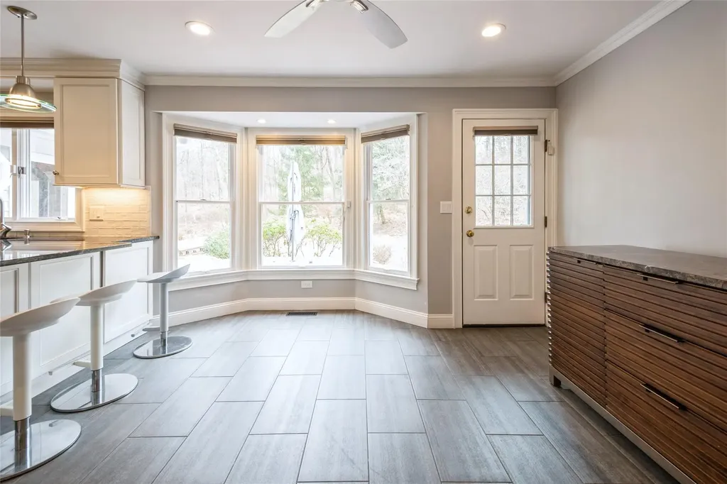 70 Indian Hill Road Mount Kisco NY 10549