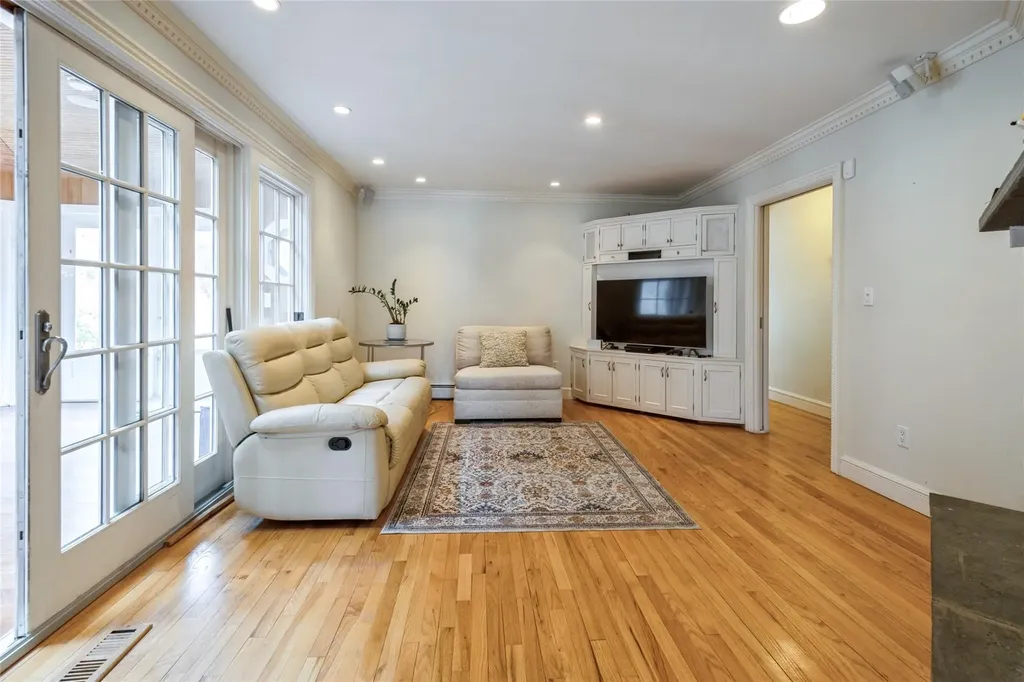 70 Indian Hill Road Mount Kisco NY 10549